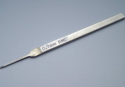 SujiboriDo-Bmc-Chisel-Width-0.7Mm-Plastic-Model-Tool-T070N-Japan-Figure-4560399122074-0.jpg